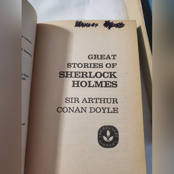 :* And Then There Were None agatha Christie and great stories of Sherlock Holmes - Picture 10 of 11